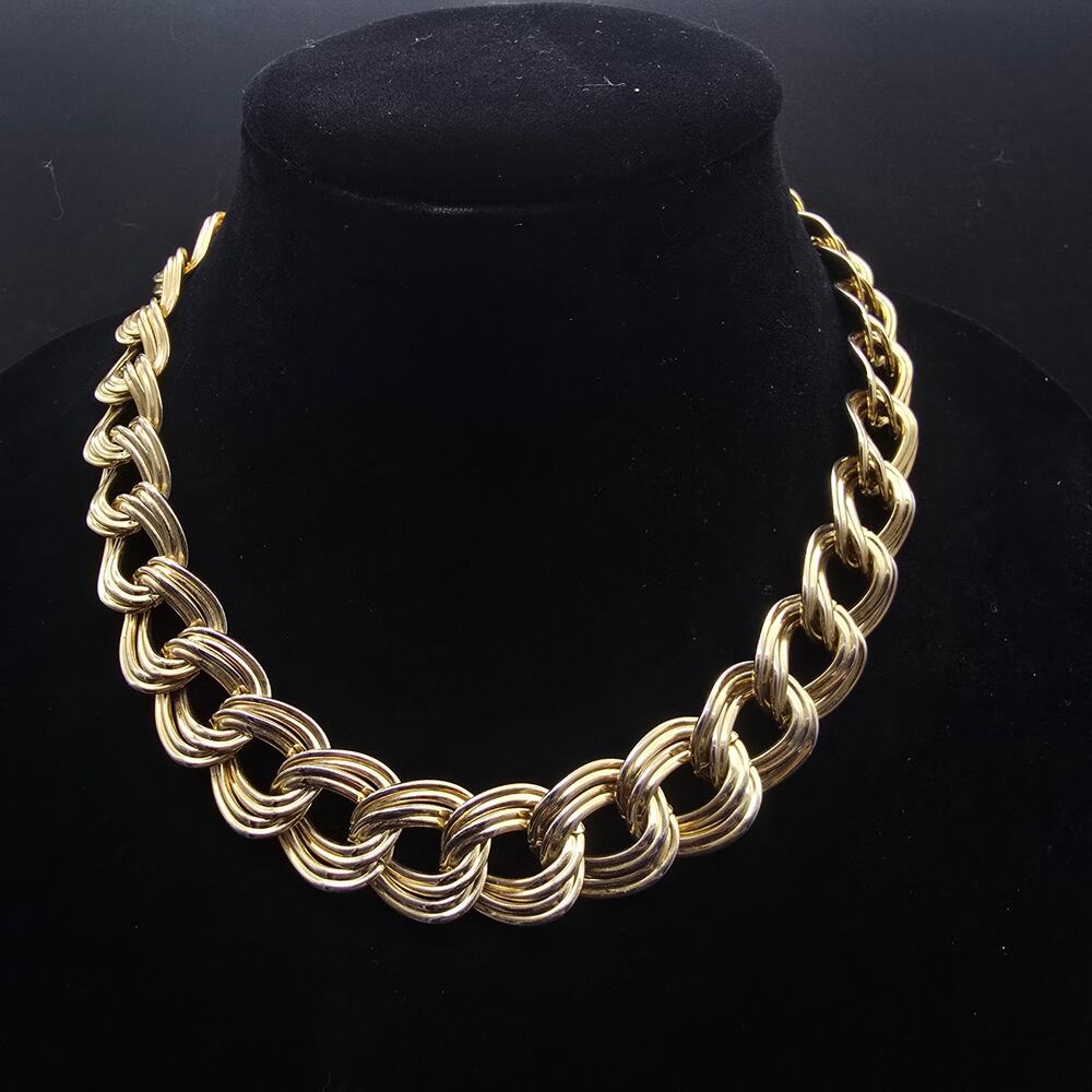 Gold Tone Chunky Chain Link Necklace Vintage 1980s Costume Jewelry